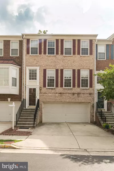 13080 ROSE PETAL CIR, Herndon, VA 20171