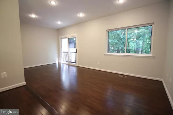 Reston, VA 20191,11948 BARREL COOPER CT