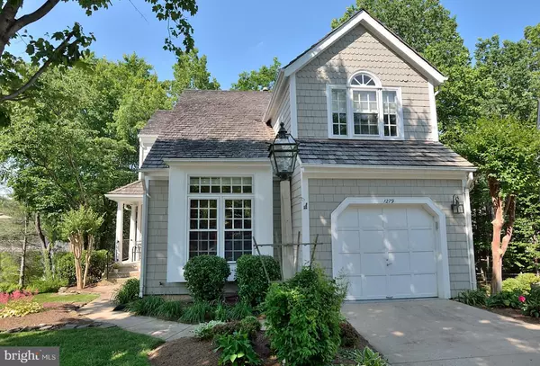 1279 LAMPLIGHTER WAY, Reston, VA 20194
