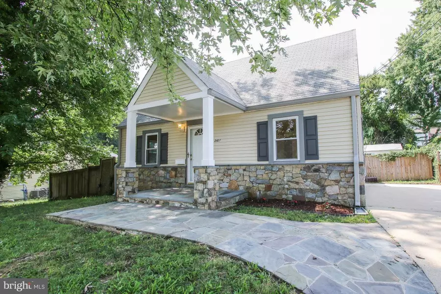 2427 BYRD LN, Alexandria, VA 22303