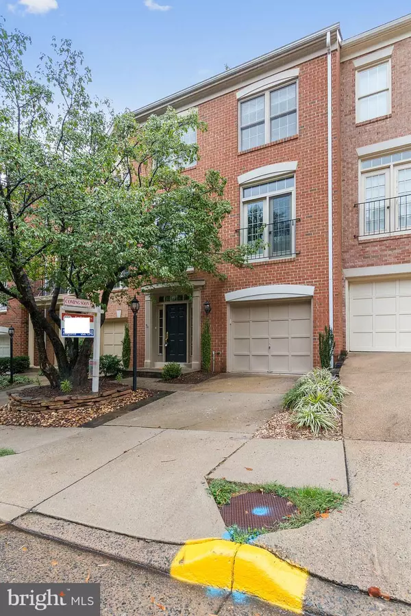 Reston, VA 20194,11402 SUMMER HOUSE CT