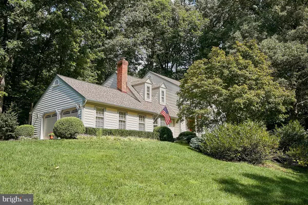 Fairfax Station, VA 22039,11533 CLARA BARTON DR