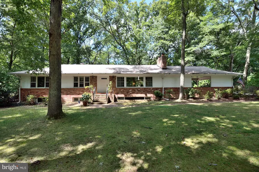 3524 BARKLEY DR, Fairfax, VA 22031