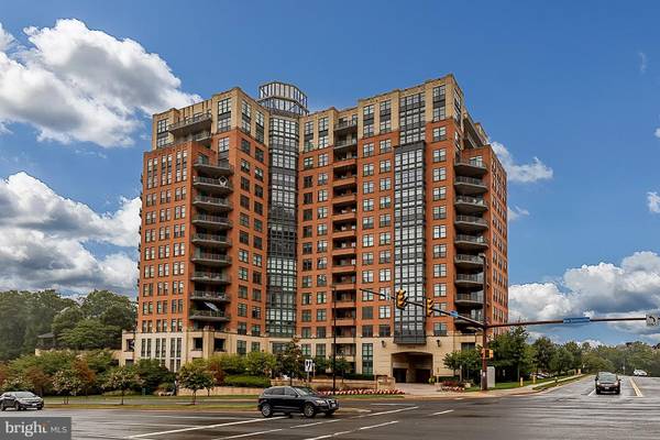 1830 FOUNTAIN DR #305, Reston, VA 20190