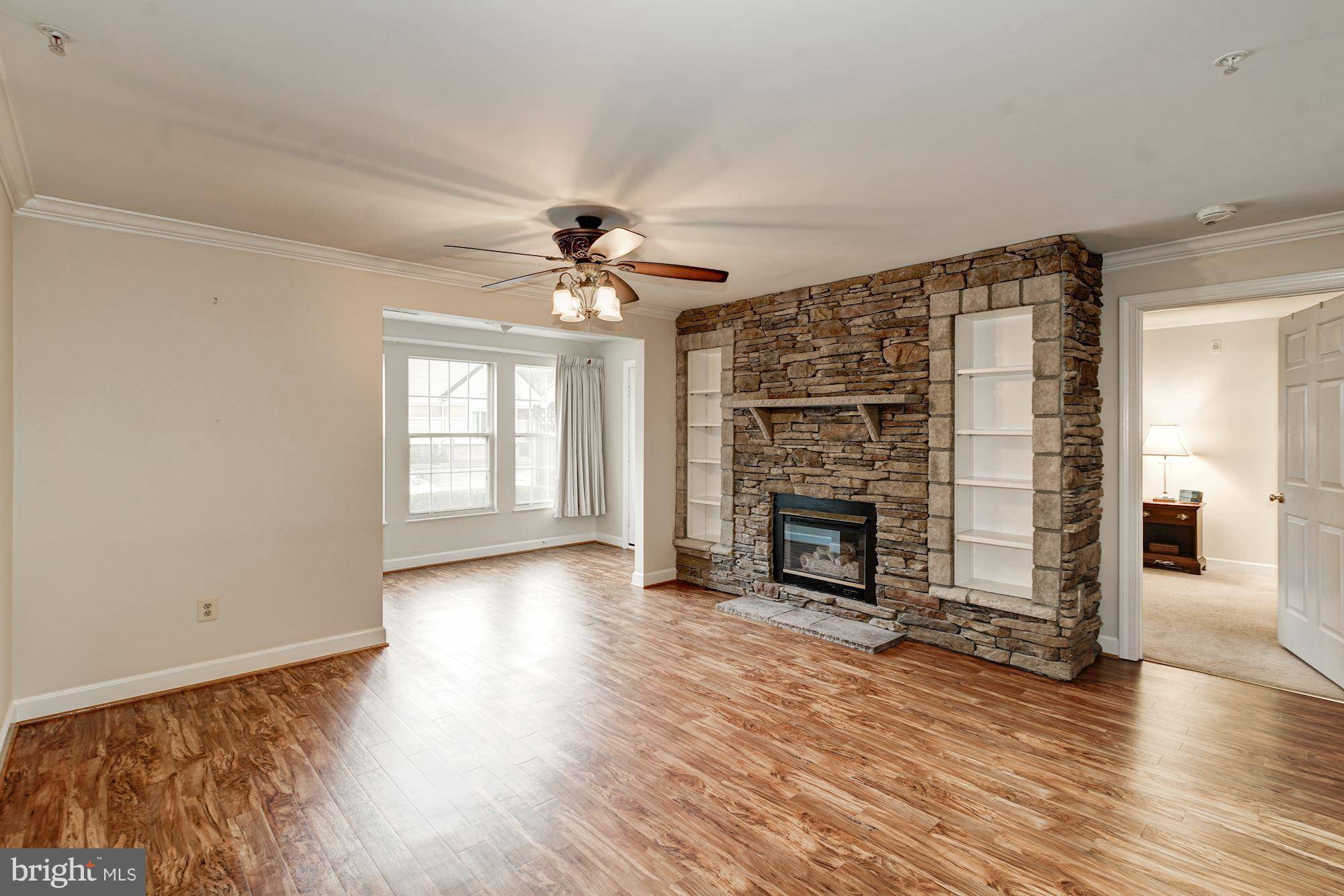 Lorton, VA 22079,8303 BLUEBIRD WAY #A