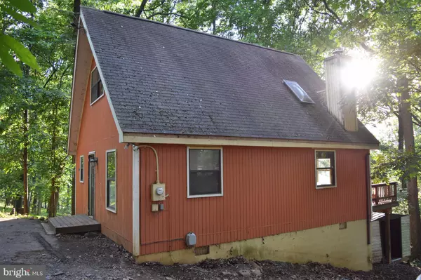 Front Royal, VA 22630,830 MASSANUTTEN MOUNTAIN DR