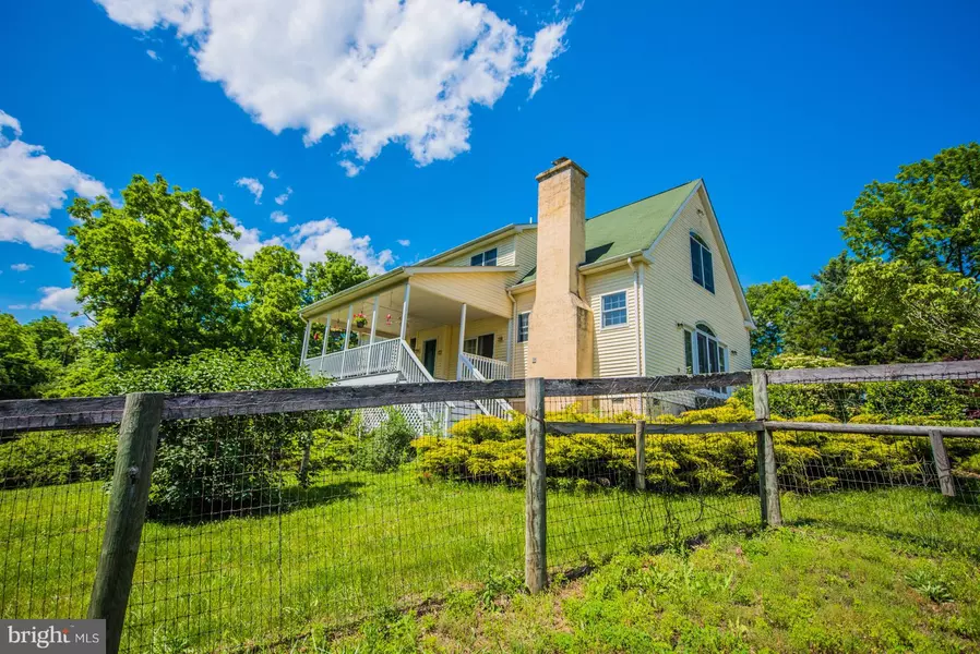 355 MILLDALE HOLLOW RD, Front Royal, VA 22630