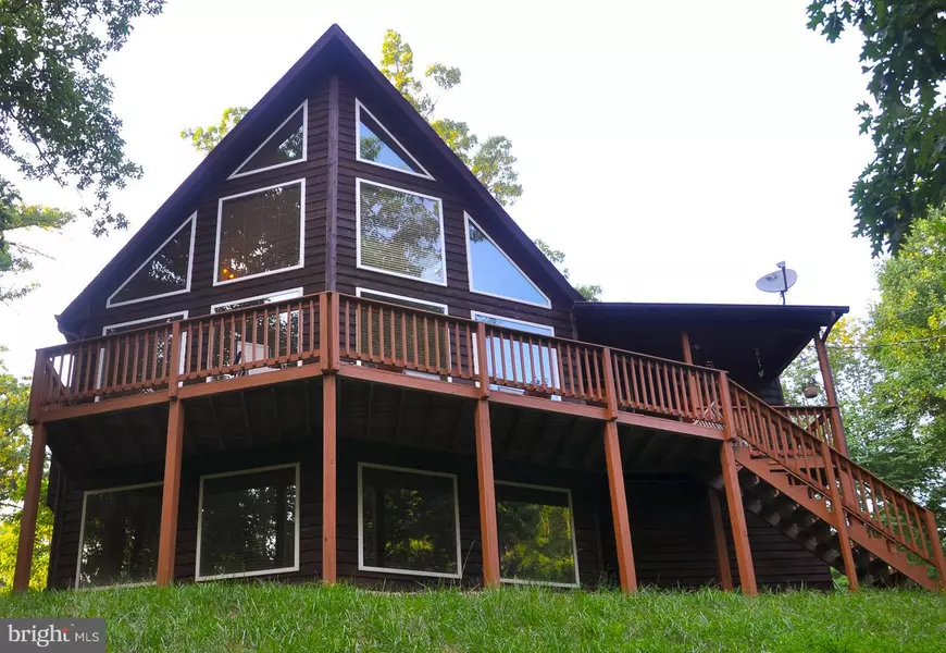 629 HIGH KNOB RD, Front Royal, VA 22630