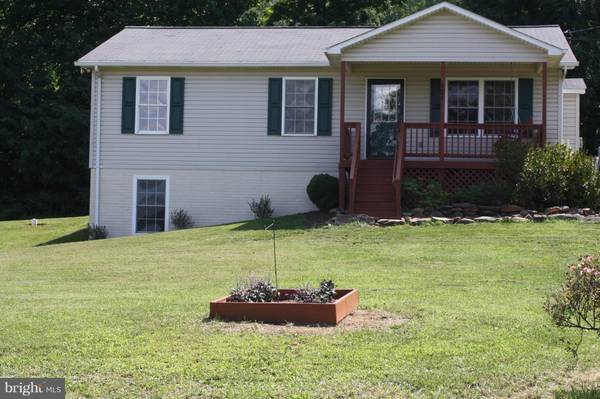 126 CLIFFSIDE RD, Linden, VA 22642