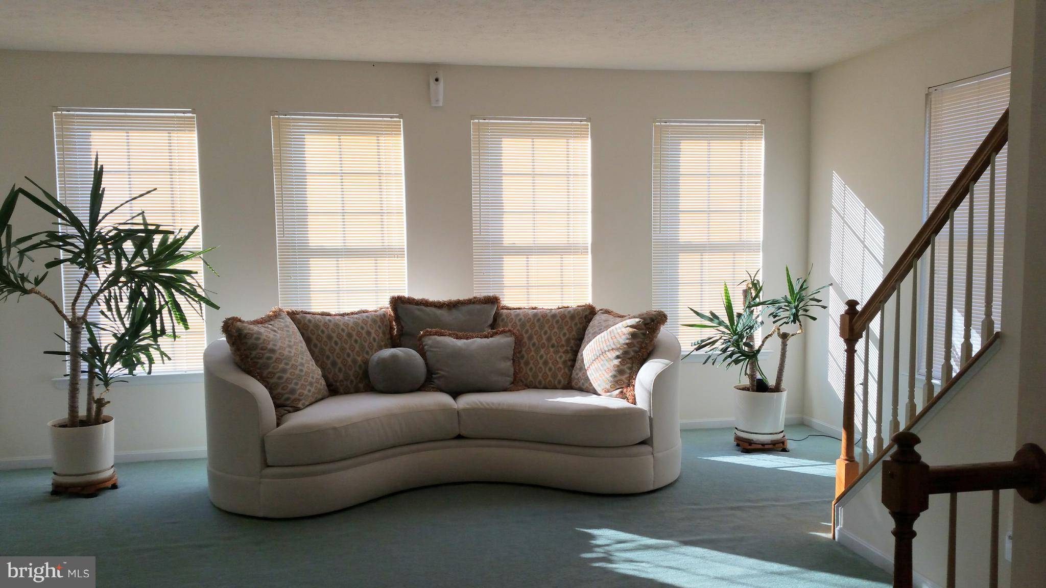 White Plains, MD 20695,8057 BLOOMSBURY PL