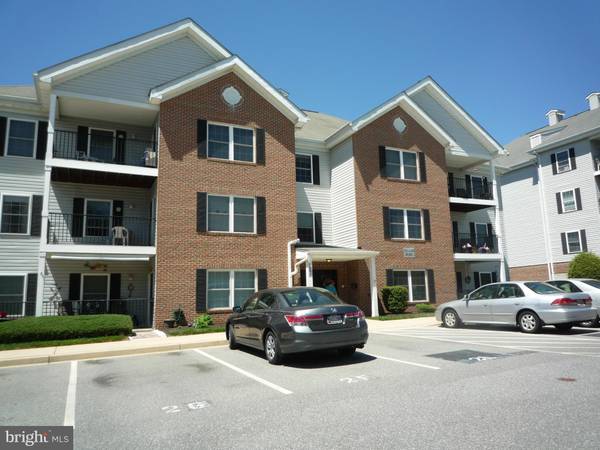 6502 RIDENOUR WAY EAST #2B, Eldersburg, MD 21784