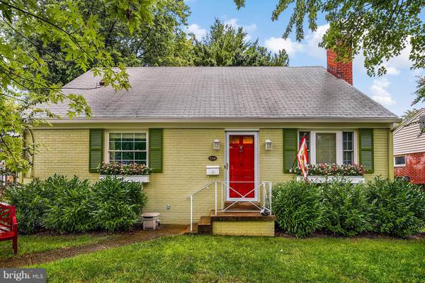 5341 THAYER AVE, Alexandria, VA 22304