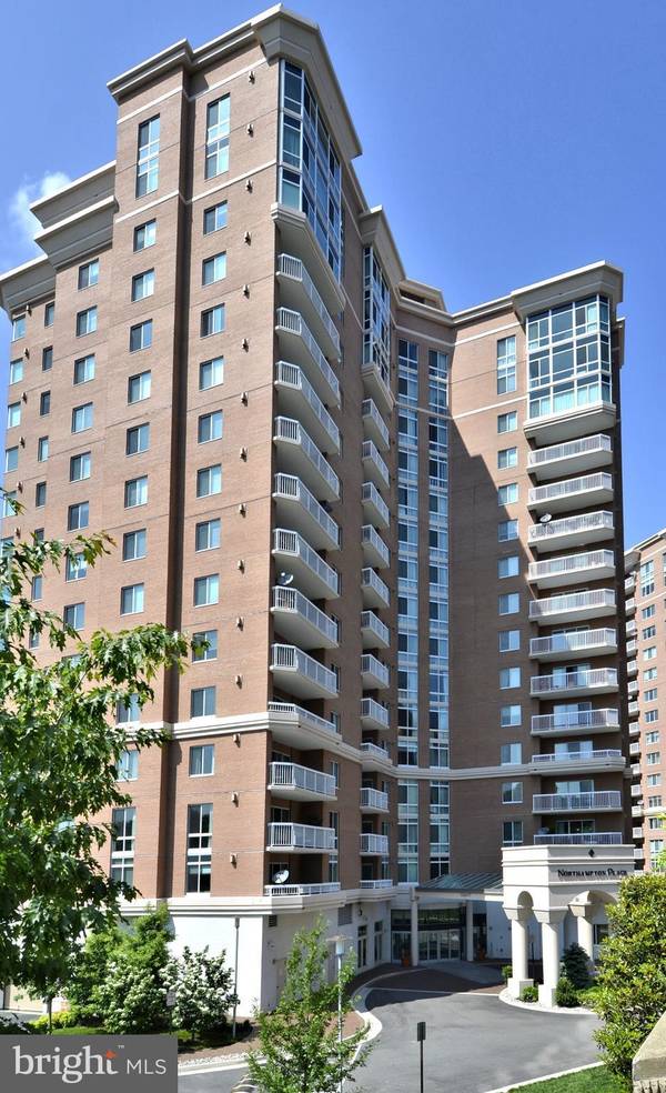 3101 HAMPTON DR #1215, Alexandria, VA 22302