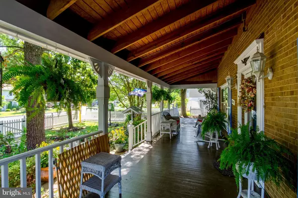 Sterling, VA 20164,1107 MAPLE AVE