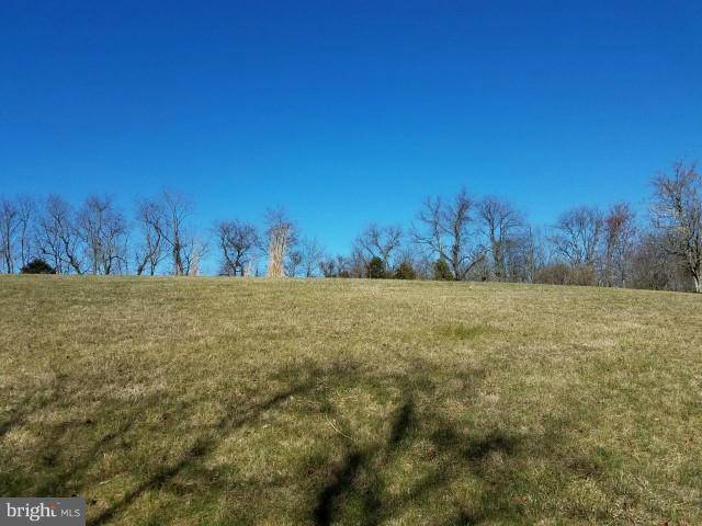 Martinsburg, WV 25404,2A EQUESTRIAN WAY