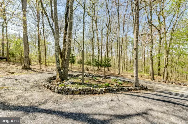 Hedgesville, WV 25427,132 SIMPLY ASHLEY CT