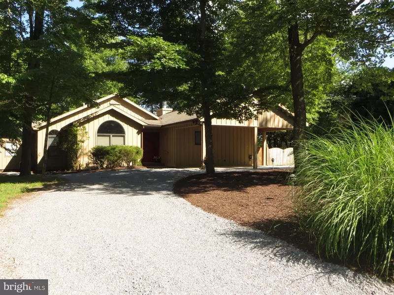 35 PEACEPIPE LANE, Hedgesville, WV 25427