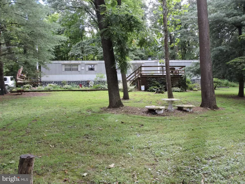 59 COOL HOLLOW DR, Falling Waters, WV 25419