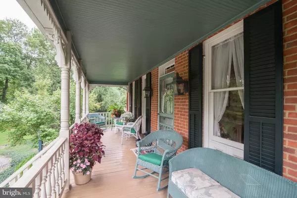 Shepherdstown, WV 25443,4810 SCRABBLE RD