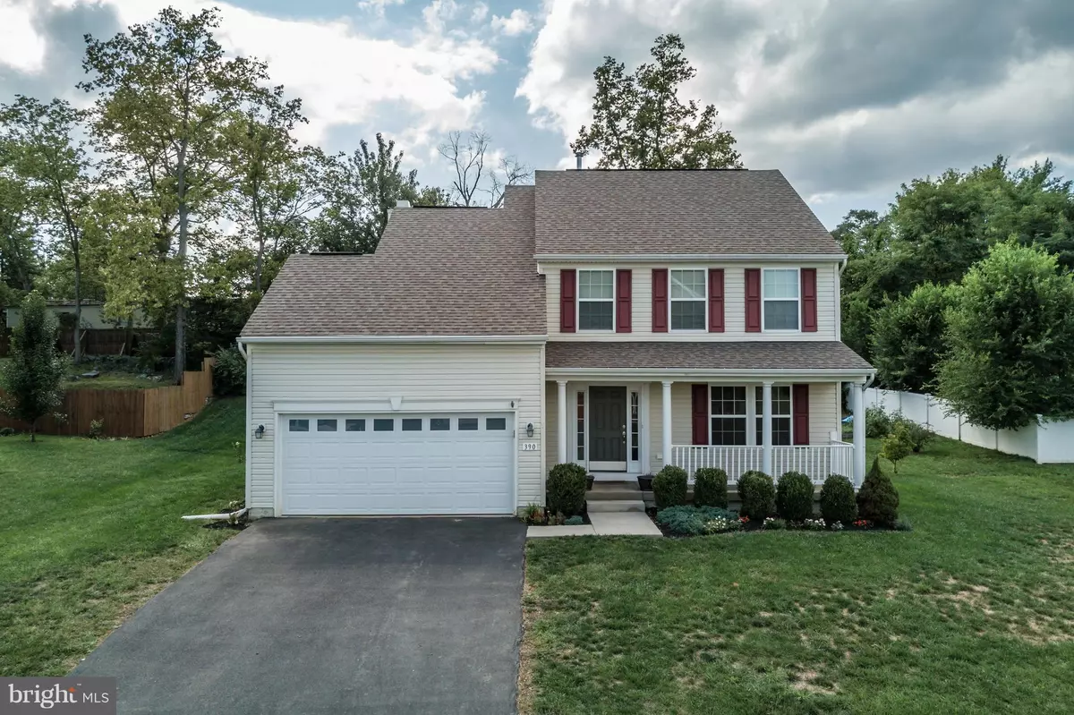 Bunker Hill, WV 25413,390 CALVERT CIR