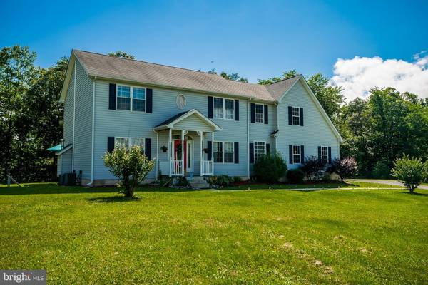 351 PARKINSON RD, Gerrardstown, WV 25420