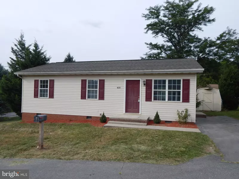 400 NASCAR ST, Martinsburg, WV 25401