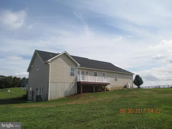 Martinsburg, WV 25404,27 EIDERDOWN DR