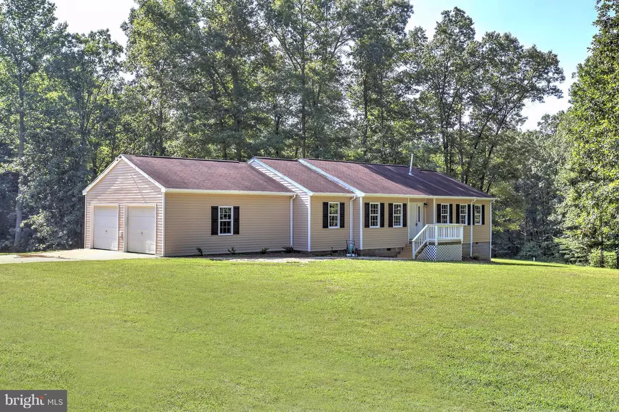 2252 CEDAR HILL RD, Mineral, VA 23117