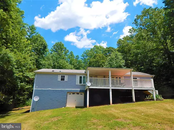 1584 KENTS MILL RD, Louisa, VA 23093