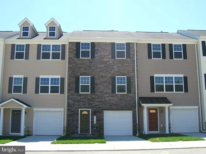 2218 MALLARD LANDING DR, Fredericksburg, VA 22408