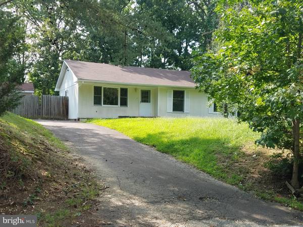 9 SCHOOLER CT, Fredericksburg, VA 22407