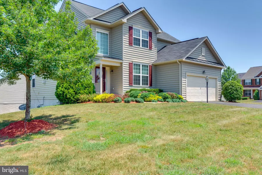 2 MILL SPRINGS DR, Fredericksburg, VA 22406