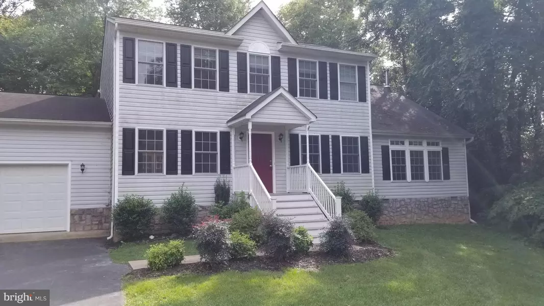 4 SEAMAN CT, Fredericksburg, VA 22405