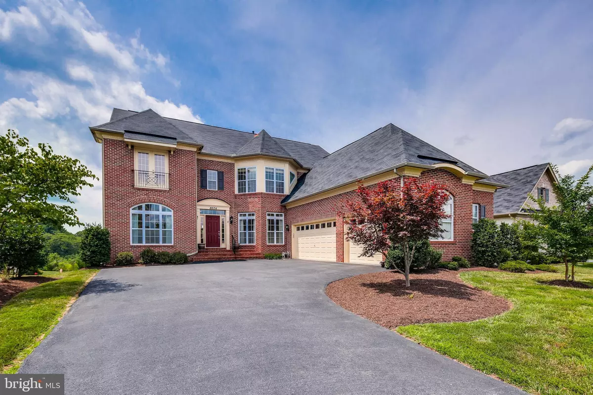 Laurel, MD 20723,8604 WATERSIDE CT