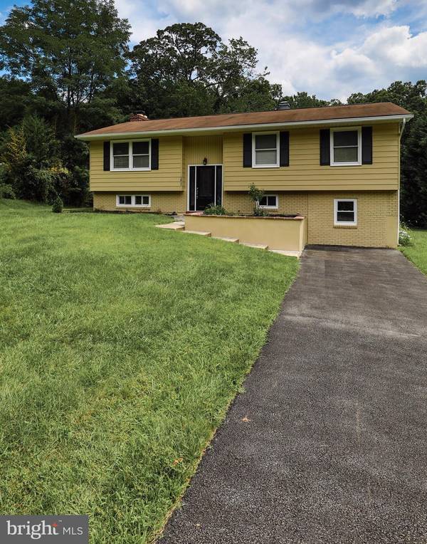 1411 WOODCLIFF AVE, Catonsville, MD 21228