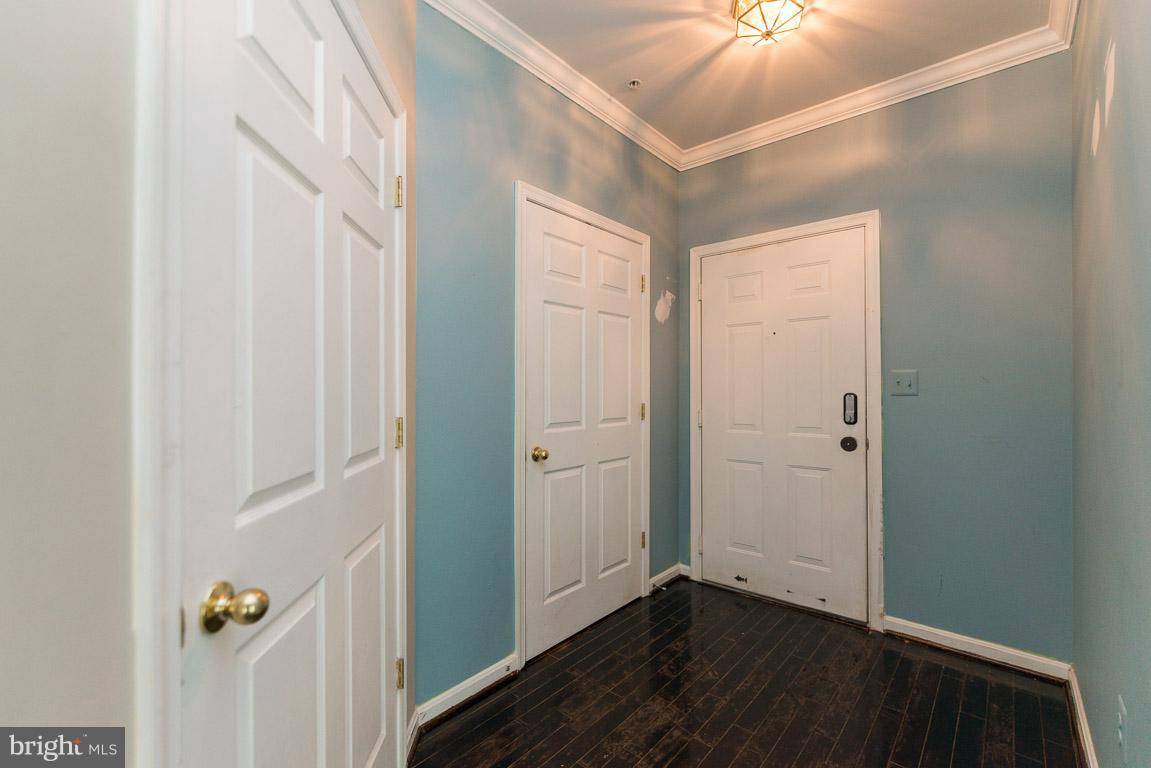 Baltimore, MD 21221,447 HOPKINS LANDING DR #447
