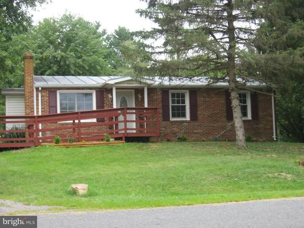 5865 LONAS ST, Mount Jackson, VA 22842