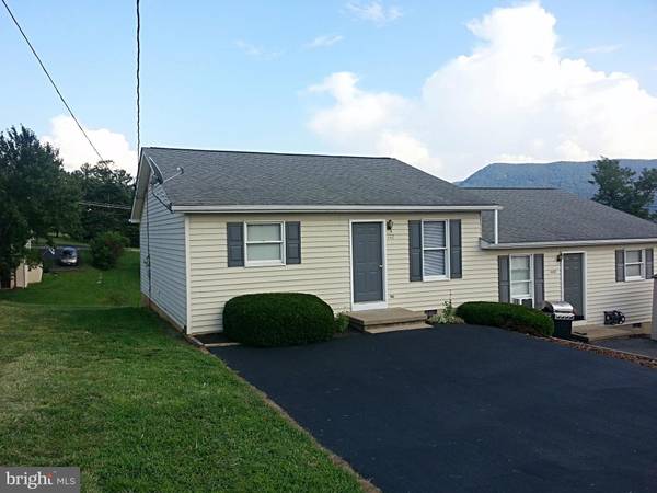 442 PLEASANT VIEW DR, Strasburg, VA 22657