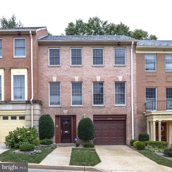 2774 UNICORN LN NW, Washington, DC 20015