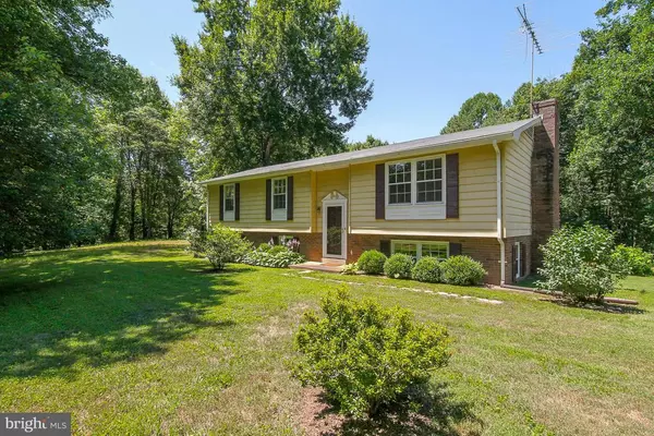 Hume, VA 22639,6244 PARK PL