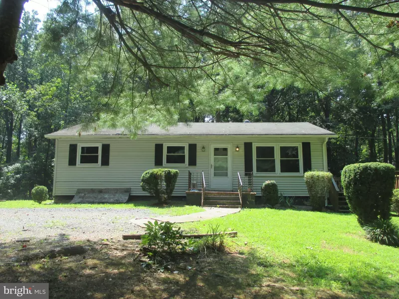 3838 LEA RD, Marshall, VA 20115