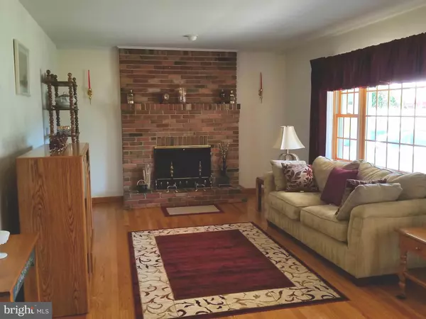 Linthicum Heights, MD 21090,620 CLEVELAND RD