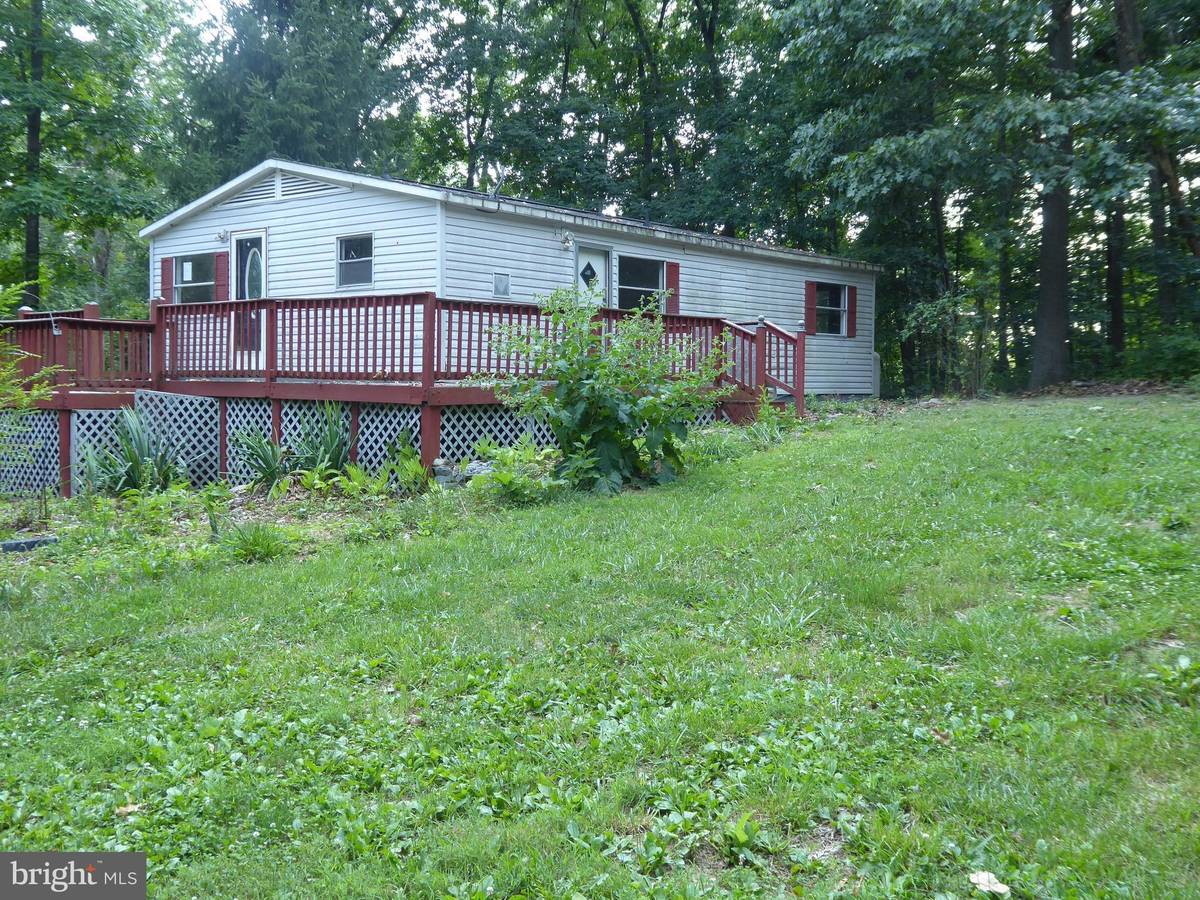 Luray, VA 22835,302 HICKORY DR