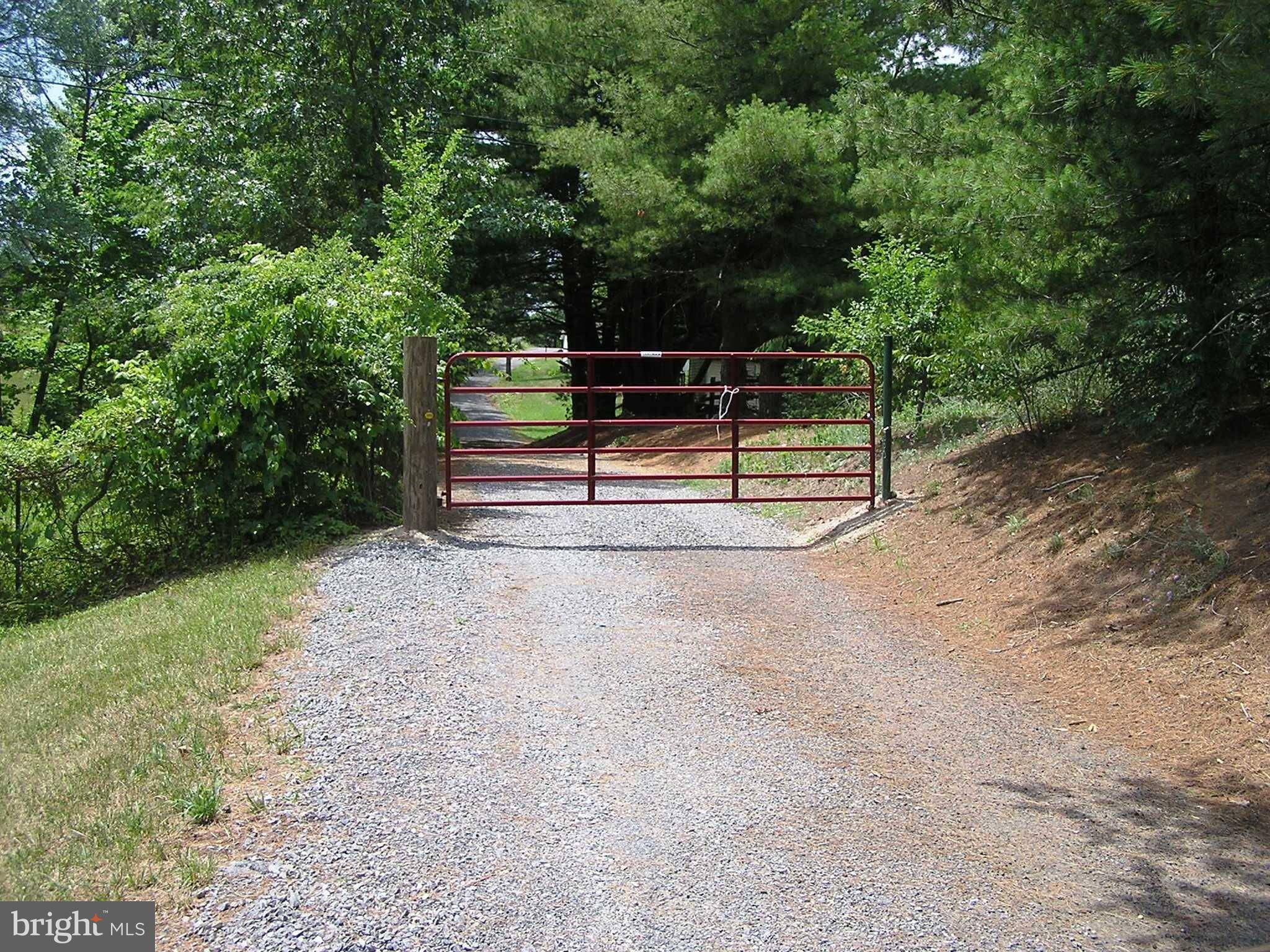 Gore, VA 22637,1433 CARPERS PIKE