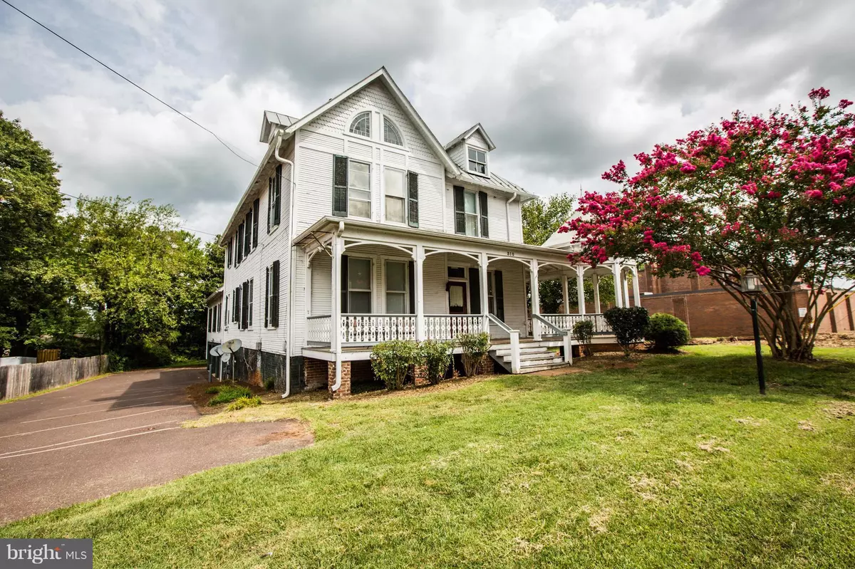 Culpeper, VA 22701,310-E PIEDMONT ST