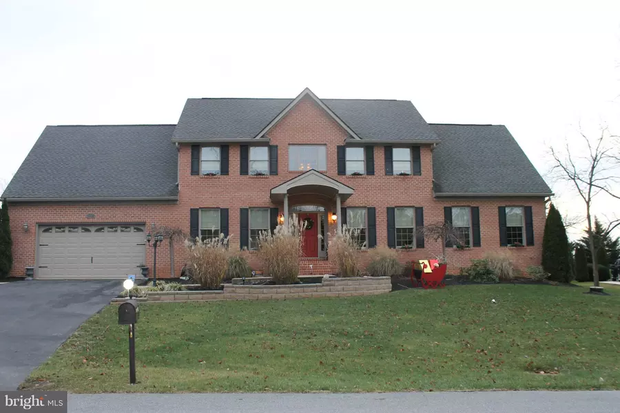 1658 ALPHIN WAY, Greencastle, PA 17225