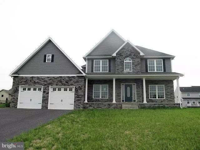 703 STARRAVENUE, Chambersburg, PA 17202