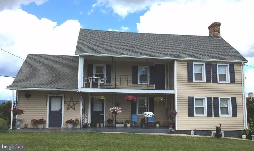 9415 KINGS LN, Mercersburg, PA 17236