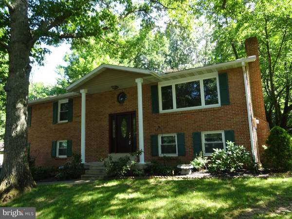 6395 BURNING TREE TER, Fayetteville, PA 17222