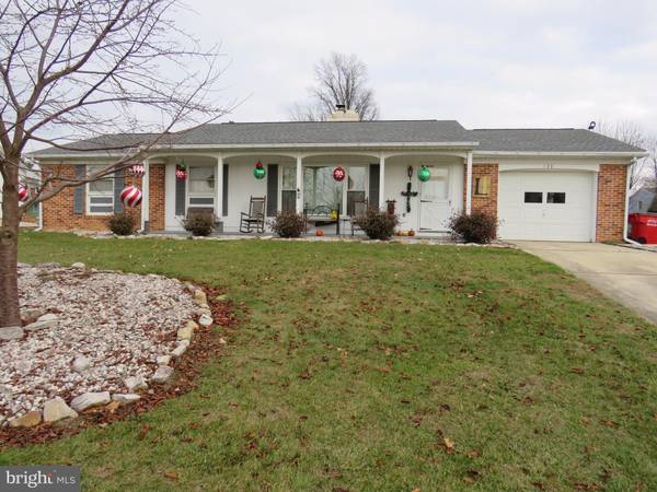 128 HILLSIDE DR, Fayetteville, PA 17222